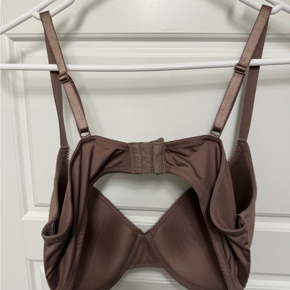 Ellen Tracy Women's Brown Bra 38D Padding Underwire Smooth Silhouette - Picture 2 of 4